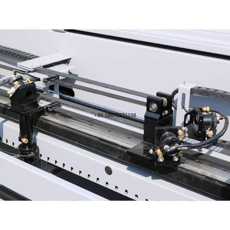 1325C CO2  Engraving Machine 8 - Acrylic Cutting Machine avis et prix