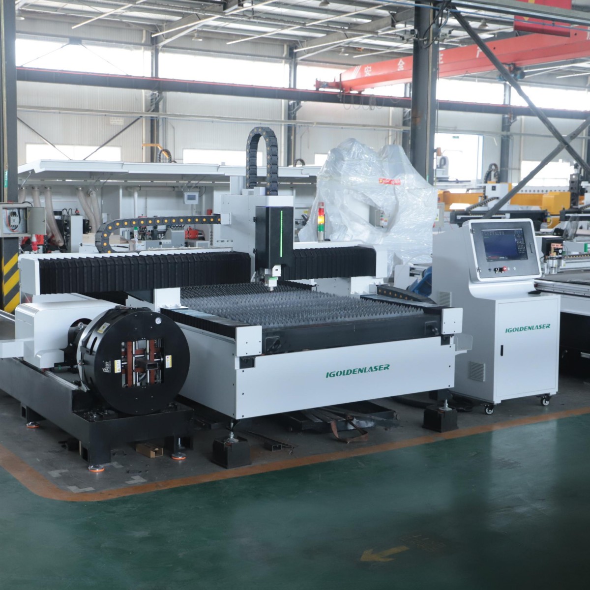 Dedicated Customer Support Iro - Industrial Laser Cutting Machine avis et prix